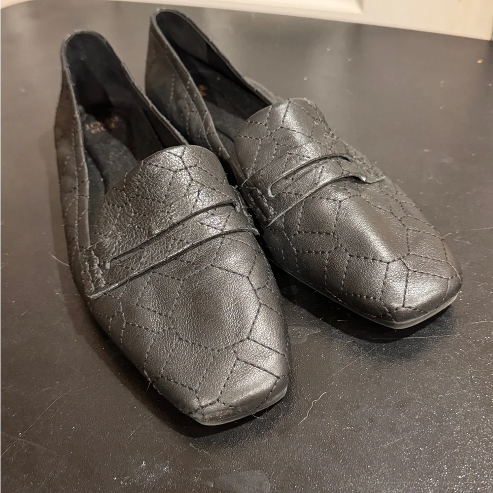 Louise et Cie these black